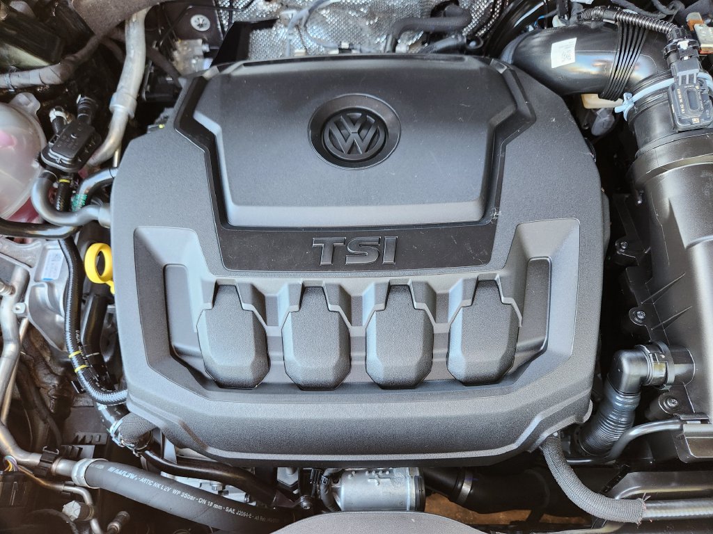 Used 2023 Volkswagen Tiguan SE FWD image 19