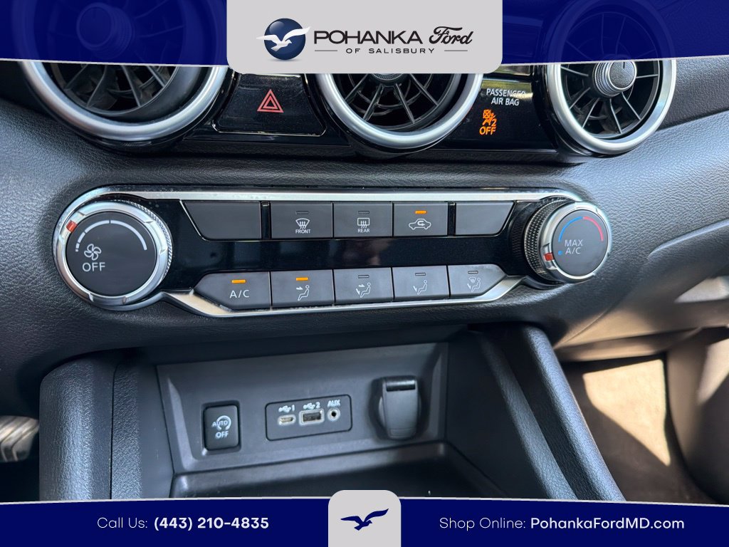 Used 2025 Nissan Sentra SV FWD image 12