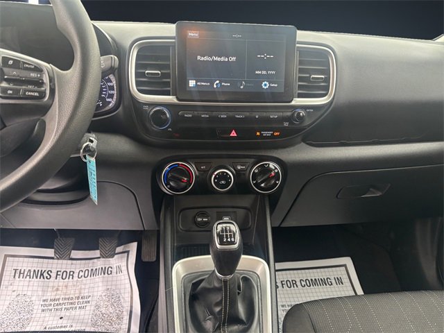 Used 2020 Hyundai Venue SE image 11