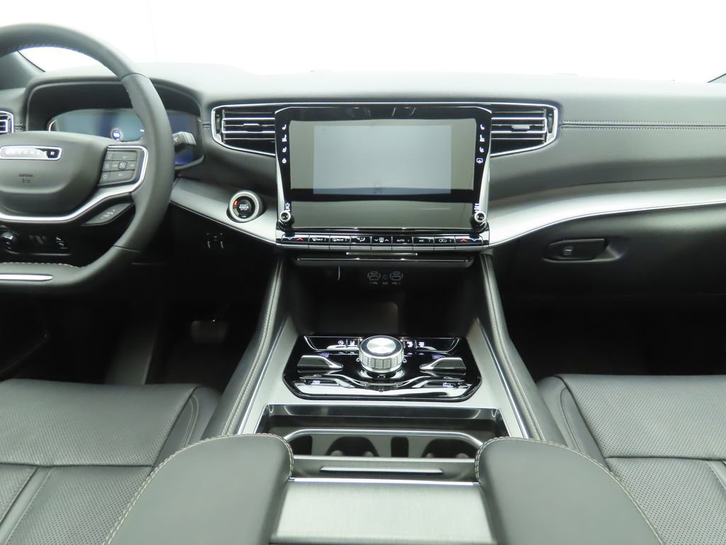 Used 2024 Jeep Wagoneer Series II w/ Convenience Group I image 13