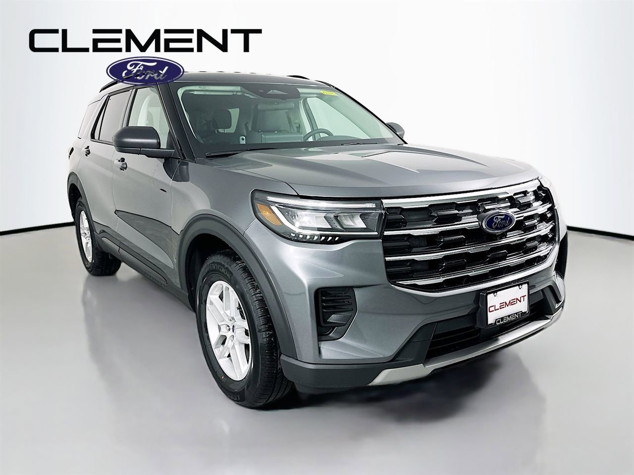New 2026 Ford Explorer Active AWD/4WD image 3