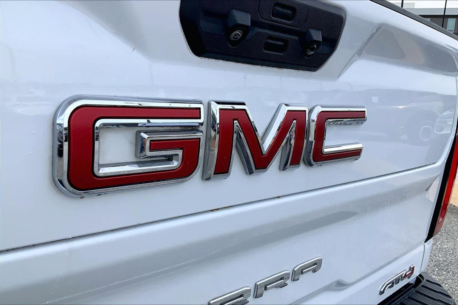 Used 2023 GMC Sierra 2500 AT4 w/ AT4 Premium Plus Package AWD/4WD image 29