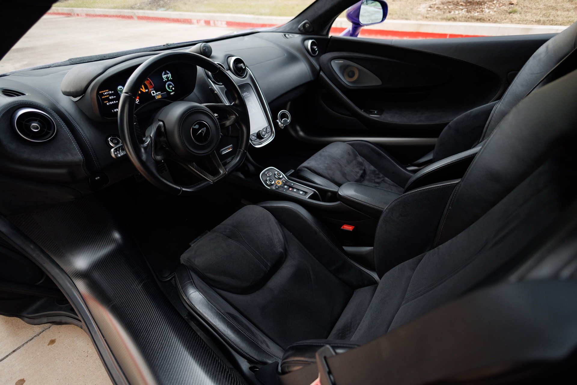 Used 2019 McLaren 600LT image 36