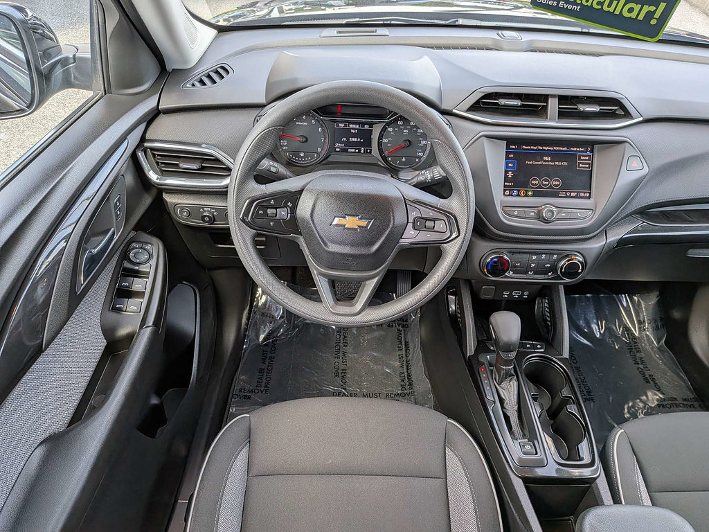 Certified 2023 Chevrolet TrailBlazer LT FWD image 15