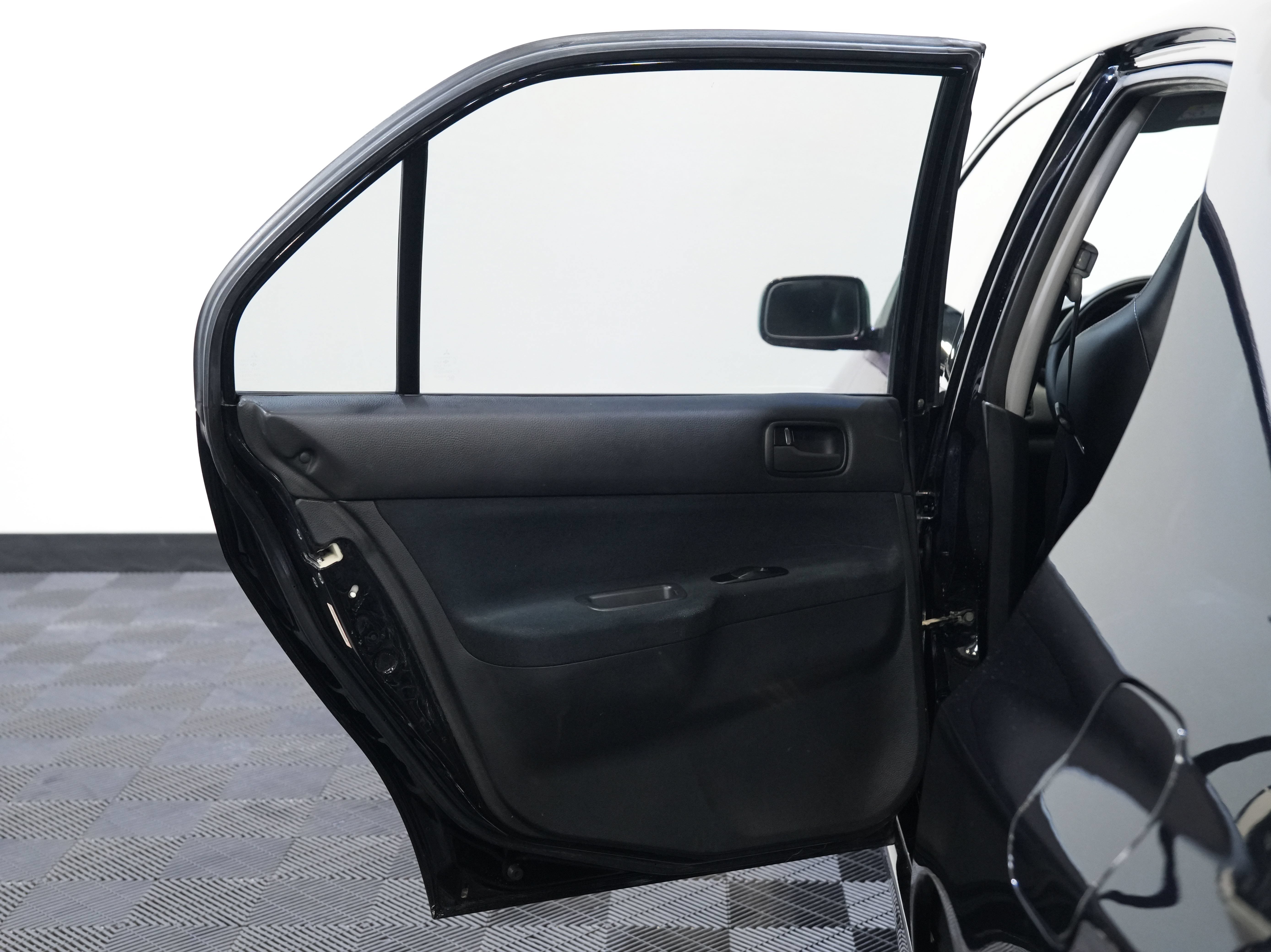 Used 2006 Mitsubishi Lancer Evolution MR AWD/4WD image 24