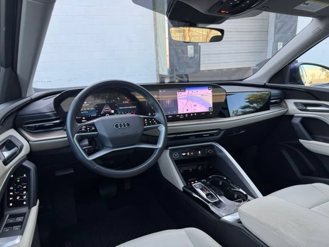 Used 2025 Audi Q5 Premium w/ Convenience Package AWD/4WD image 14