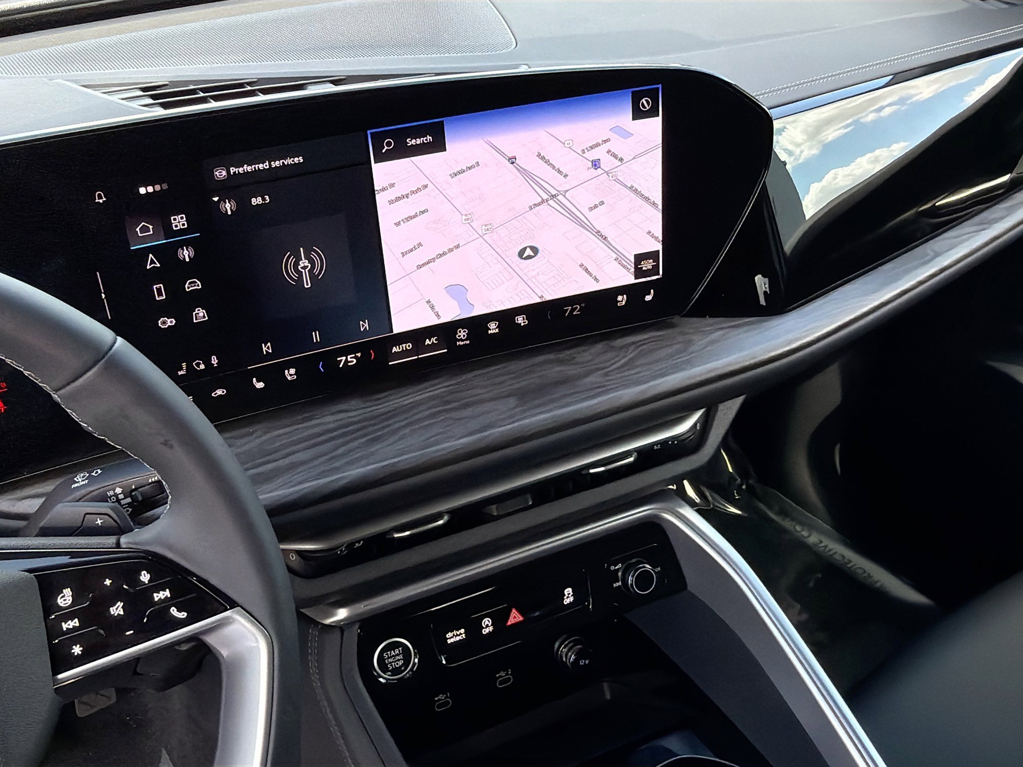 New 2025 Audi Q5 Premium Plus image 28