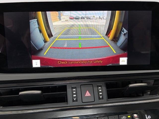 Used 2025 Lexus ES 300h F Sport w/ Accessory Package (Z1) FWD image 19