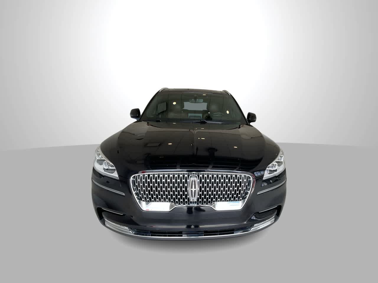 Used 2021 Lincoln Aviator Reserve w/ Equipment Group 202A AWD/4WD image 3