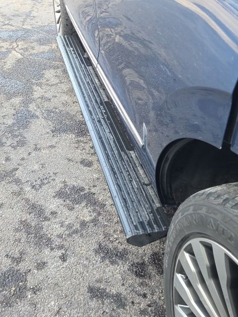 Used 2020 Lincoln Navigator Reserve w/ Luxury Package image 18