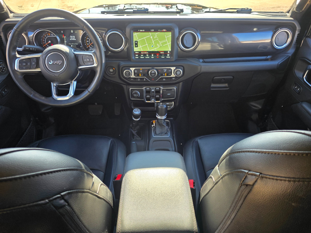 Used 2022 Jeep Wrangler Unlimited Sahara image 14