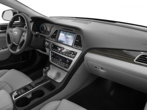 Used 2016 Hyundai Sonata Plug-In Hybrid image 16