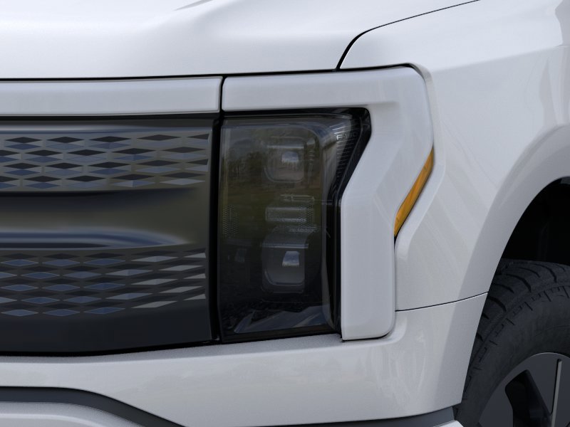 New 2025 Ford F150 Lightning Flash AWD/4WD image 18