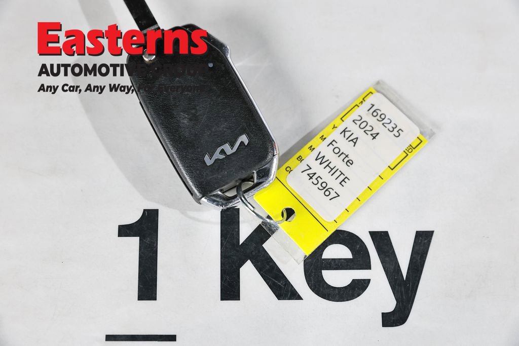 Used 2024 Kia Forte LXS image 25