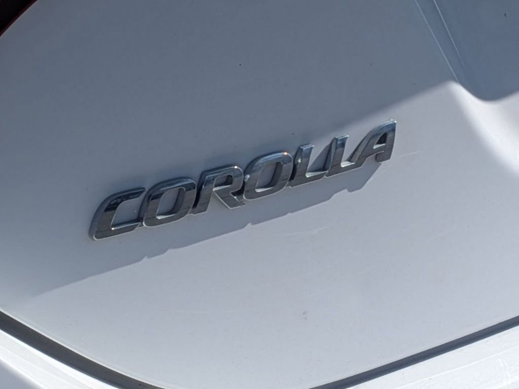 Used 2014 Toyota Corolla L FWD image 11