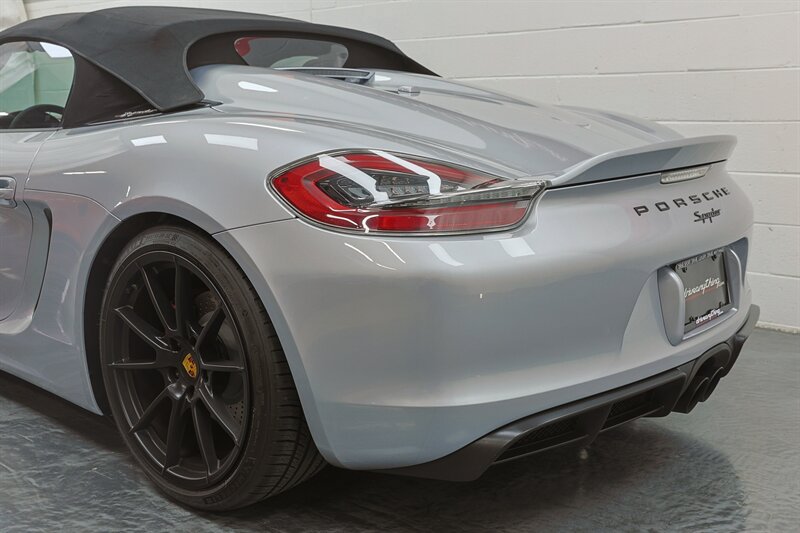 Used 2016 Porsche Boxster Spyder RWD image 49