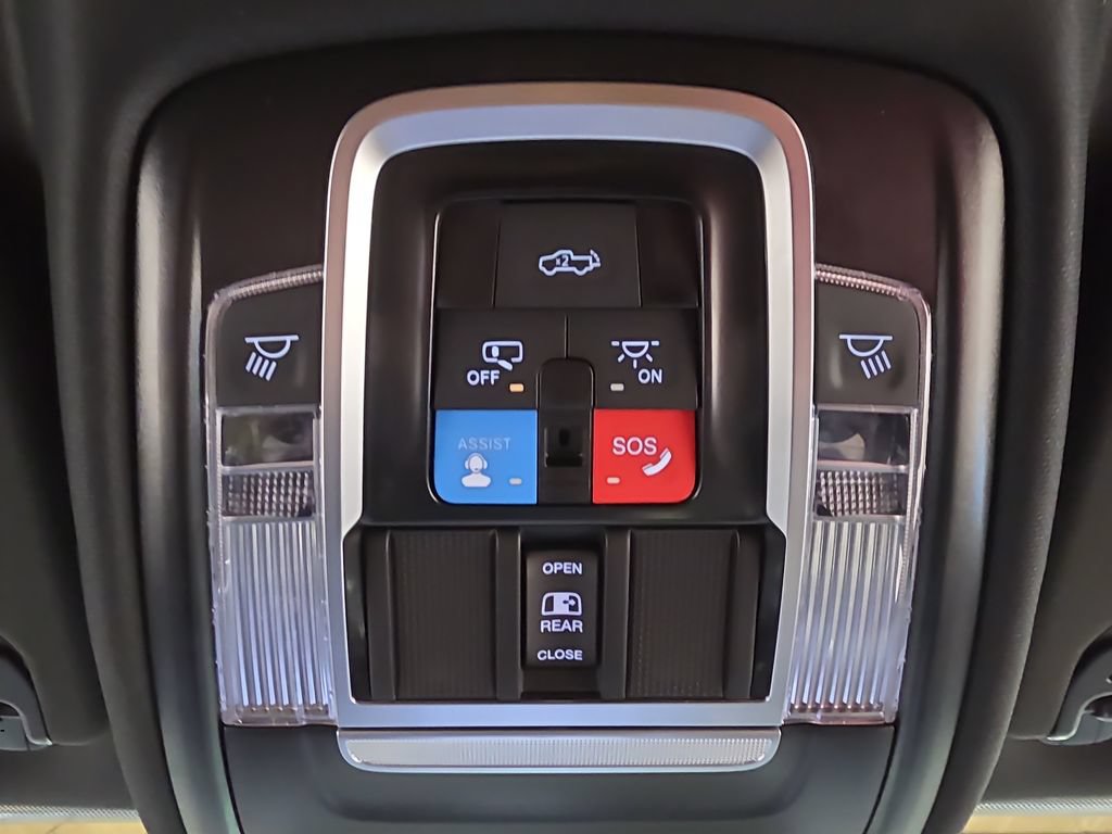 New 2027 RAM 1500 Laramie w/ Night Edition AWD/4WD image 23