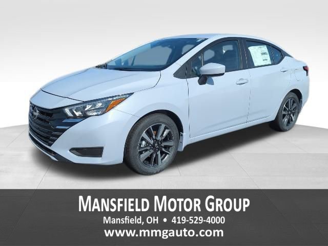 New 2025 Nissan Versa SV w/ Trunk Package