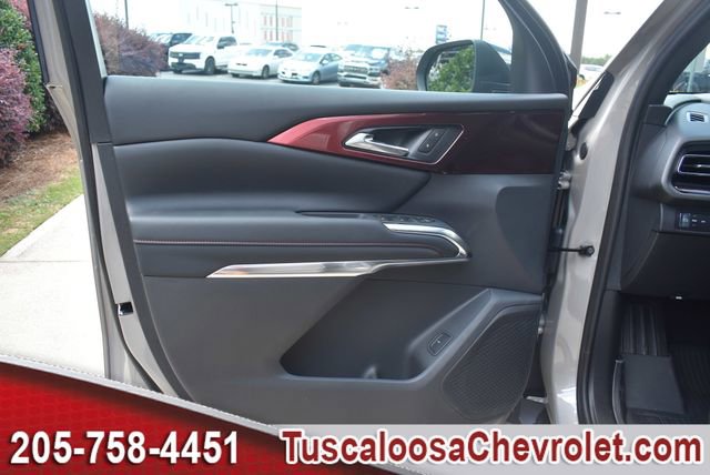 New 2026 Chevrolet Traverse Z71 w/ LPO, Floor Liner Package AWD/4WD image 14