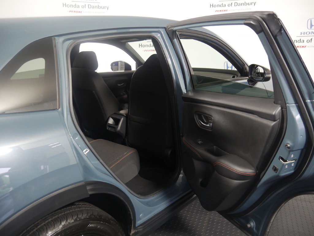 Used 2024 Honda HR-V Sport image 8