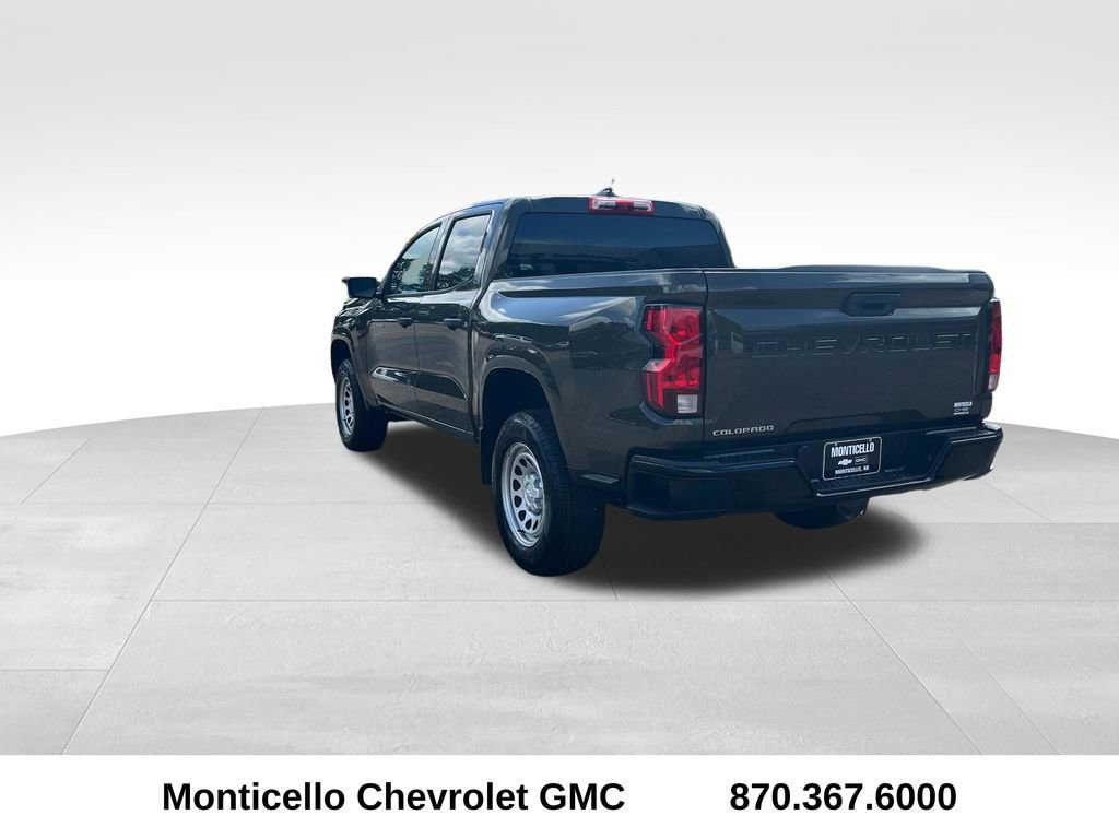 Used 2024 Chevrolet Colorado W/T RWD image 5