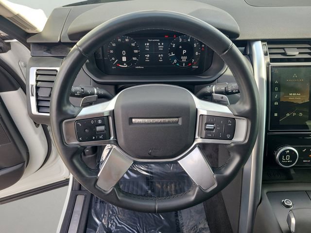 Used 2024 Land Rover Discovery S AWD/4WD image 33