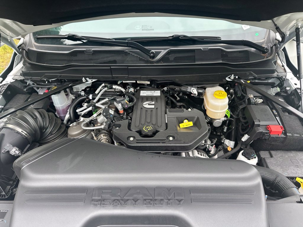New 2026 RAM 3500 Big Horn AWD/4WD image 25