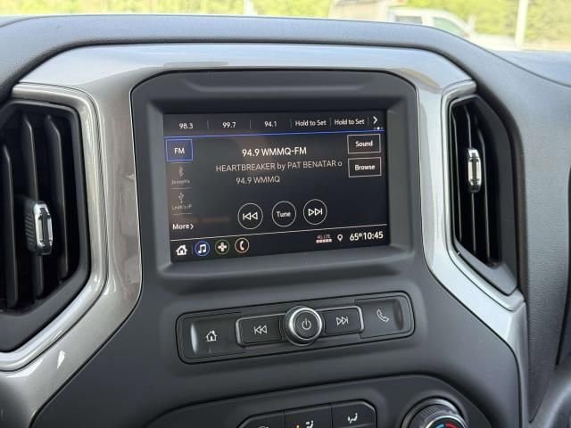 Used 2020 Chevrolet Silverado 1500 Custom w/ Custom Value Package AWD/4WD image 22