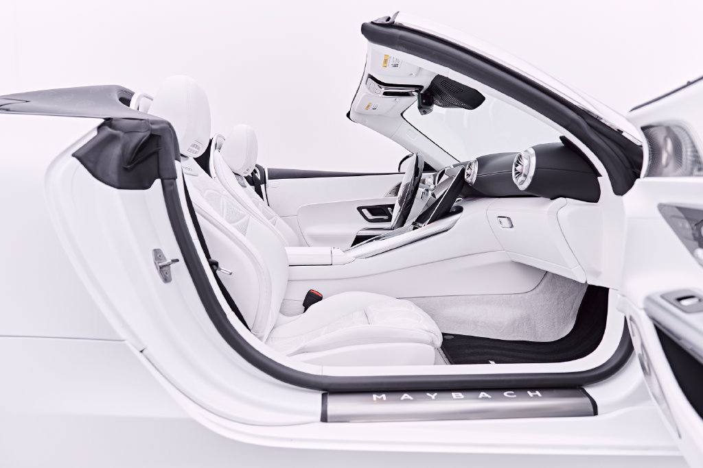Used 2026 Mercedes-Benz Maybach SL 680 image 48