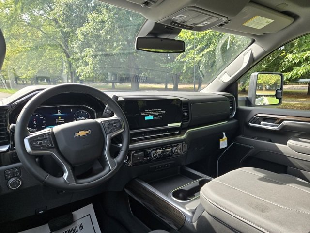 New 2026 Chevrolet Silverado 3500 LT w/ Convenience Package image 9