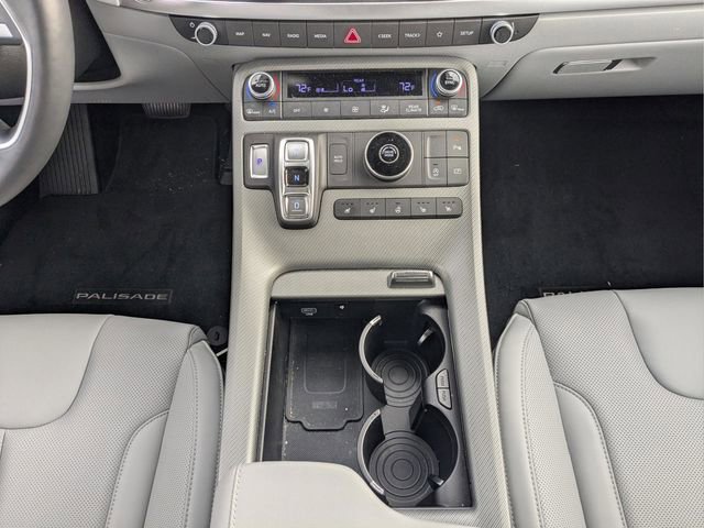 Used 2025 Hyundai Palisade SEL FWD image 19