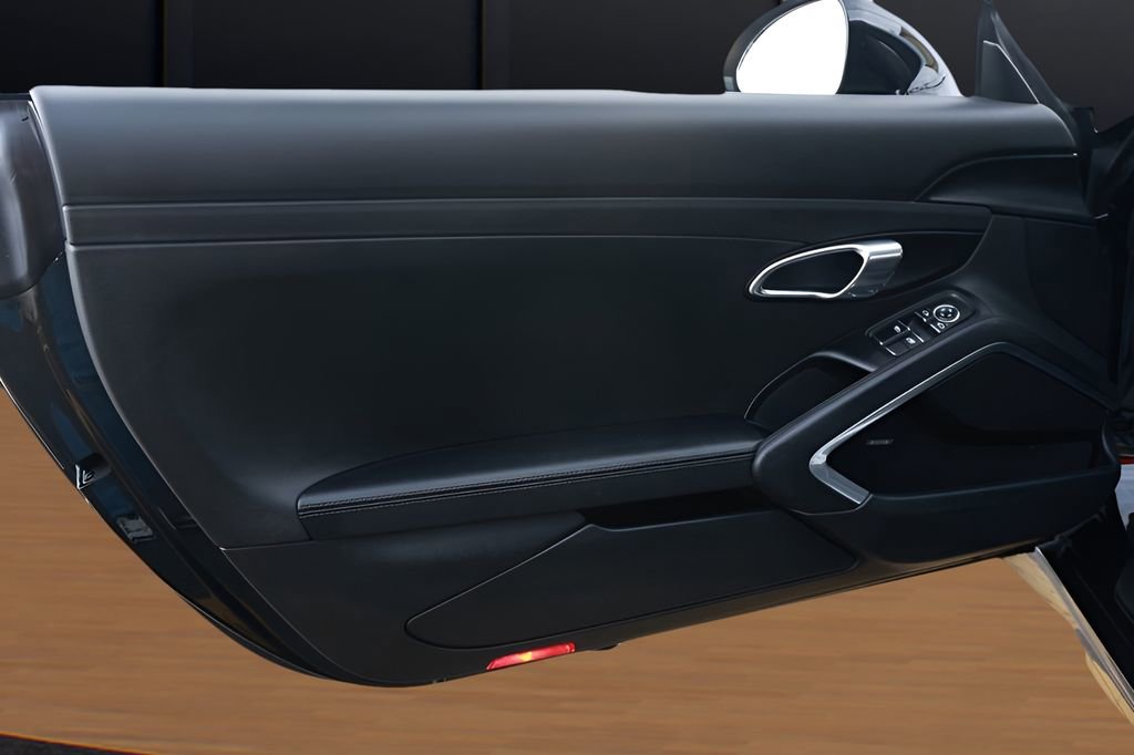 Used 2017 Porsche 911 Carrera S image 12