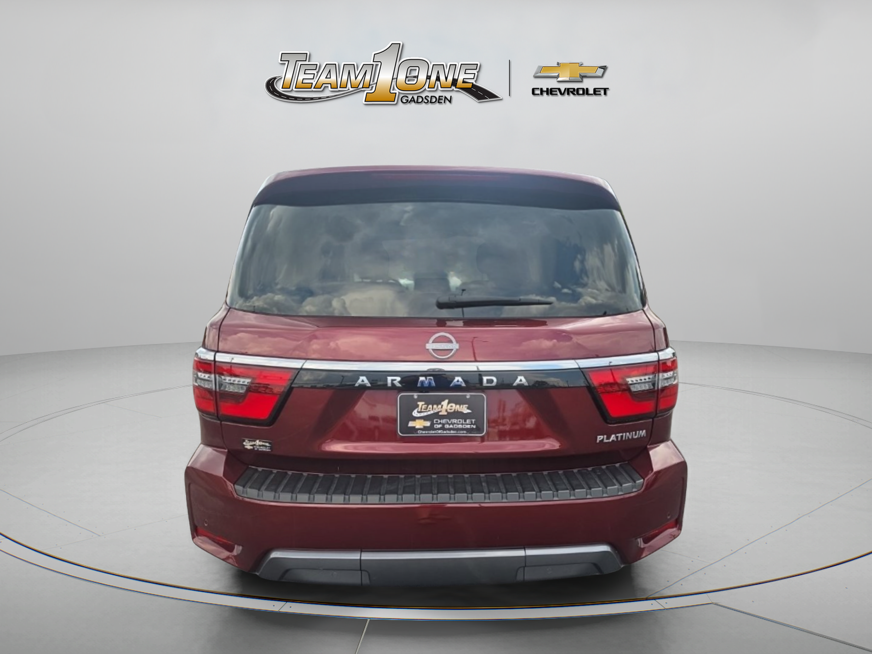 Used 2024 Nissan Armada Platinum w/ Captain's Chairs Package RWD image 7