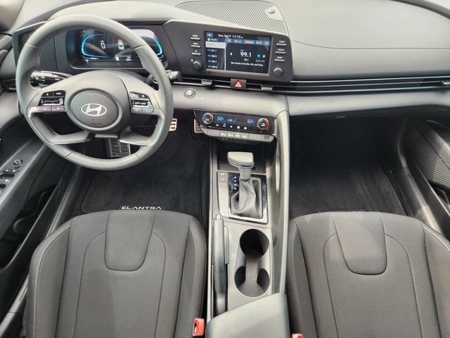 Used 2026 Hyundai Elantra Sport FWD image 25