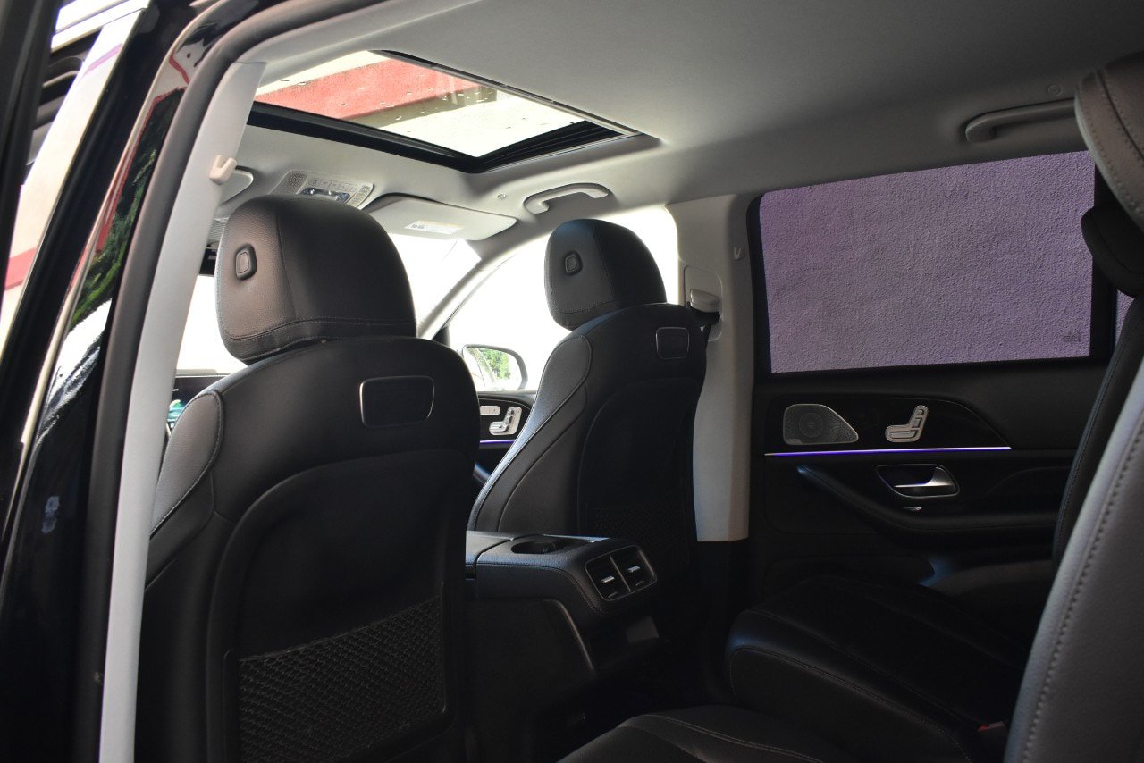 Used 2020 Mercedes-Benz GLS 450 4MATIC image 16