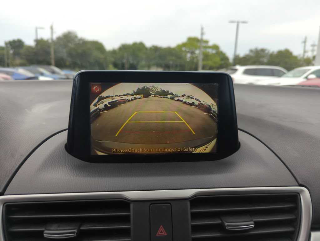 Used 2017 MAZDA MAZDA3 Touring FWD image 26