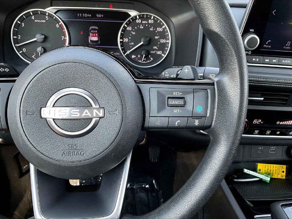 Used 2023 Nissan Rogue SV AWD/4WD image 14