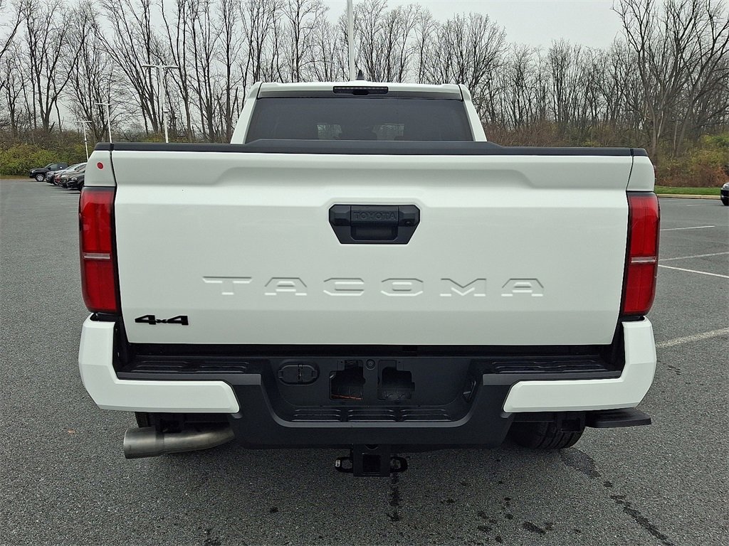 New 2025 Toyota Tacoma TRD Sport image 6