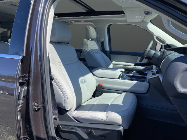 New 2026 Ford Expedition Max Active AWD/4WD image 31
