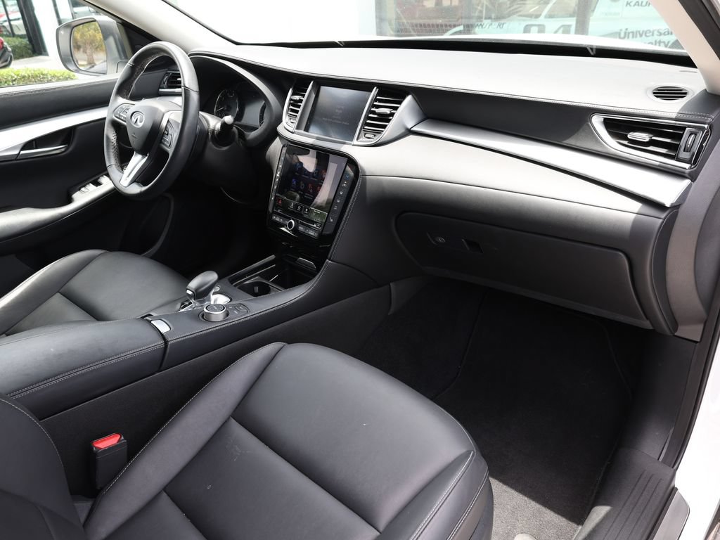 Certified 2021 INFINITI QX50 Luxe FWD image 19