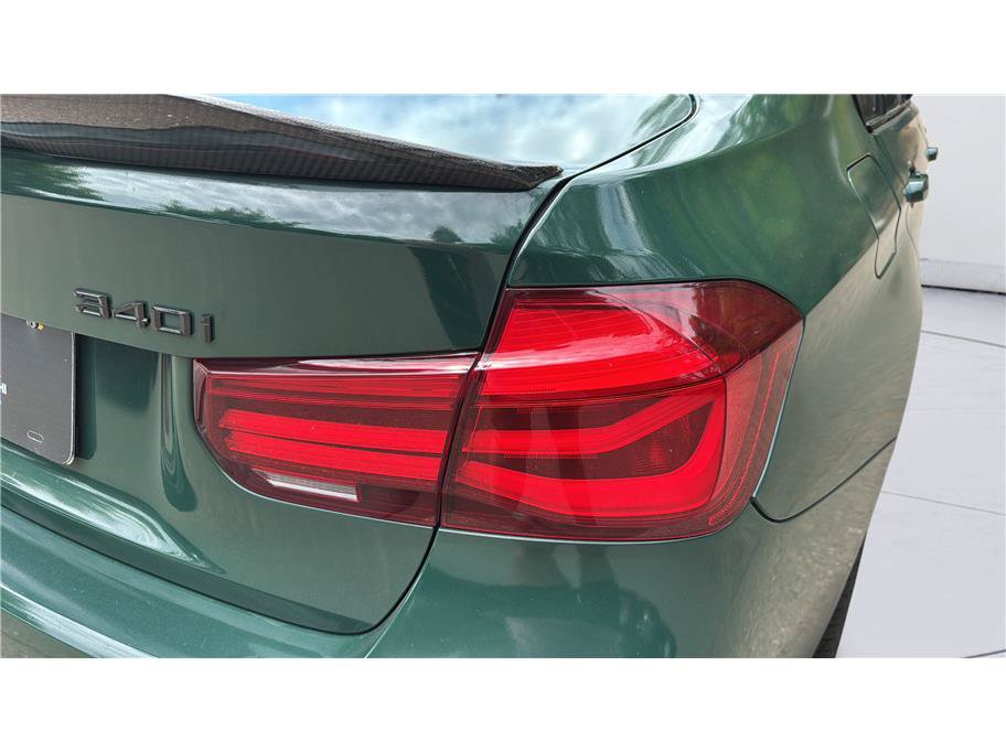 Used 2018 BMW 340i Sedan RWD image 40