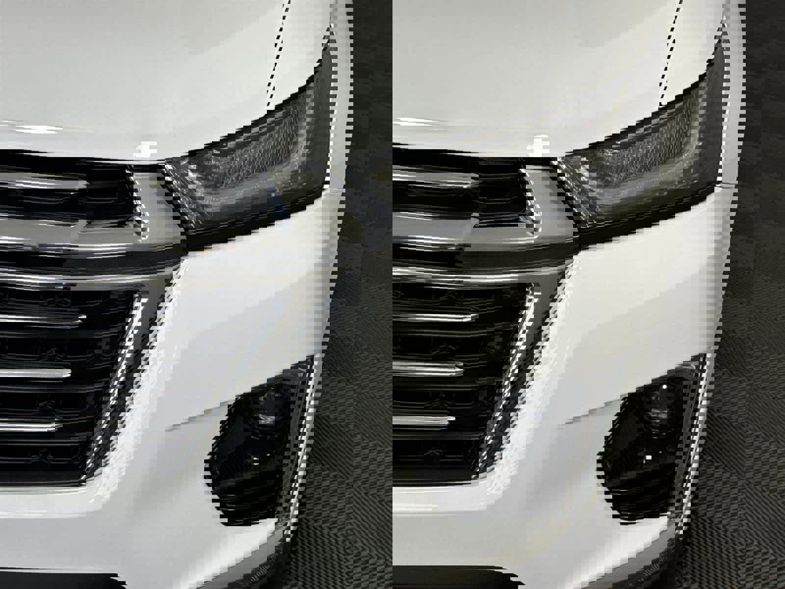 Used 2023 Chevrolet Traverse LT image 9