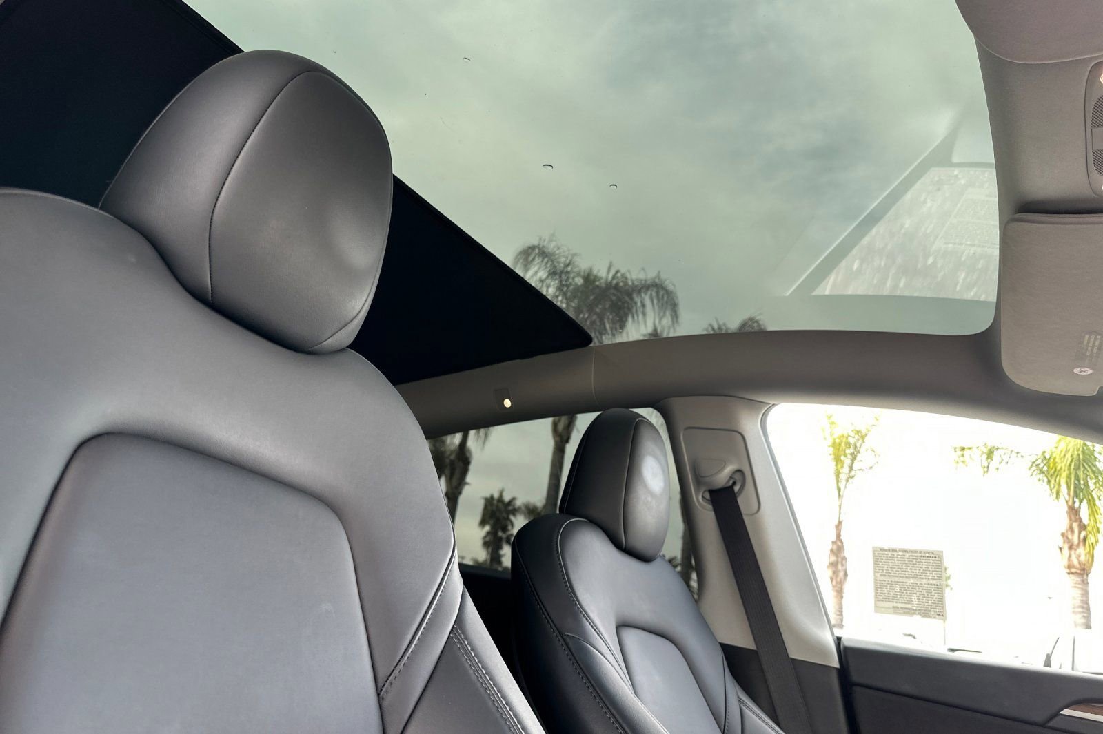 Used 2024 Tesla Model Y Long Range image 18