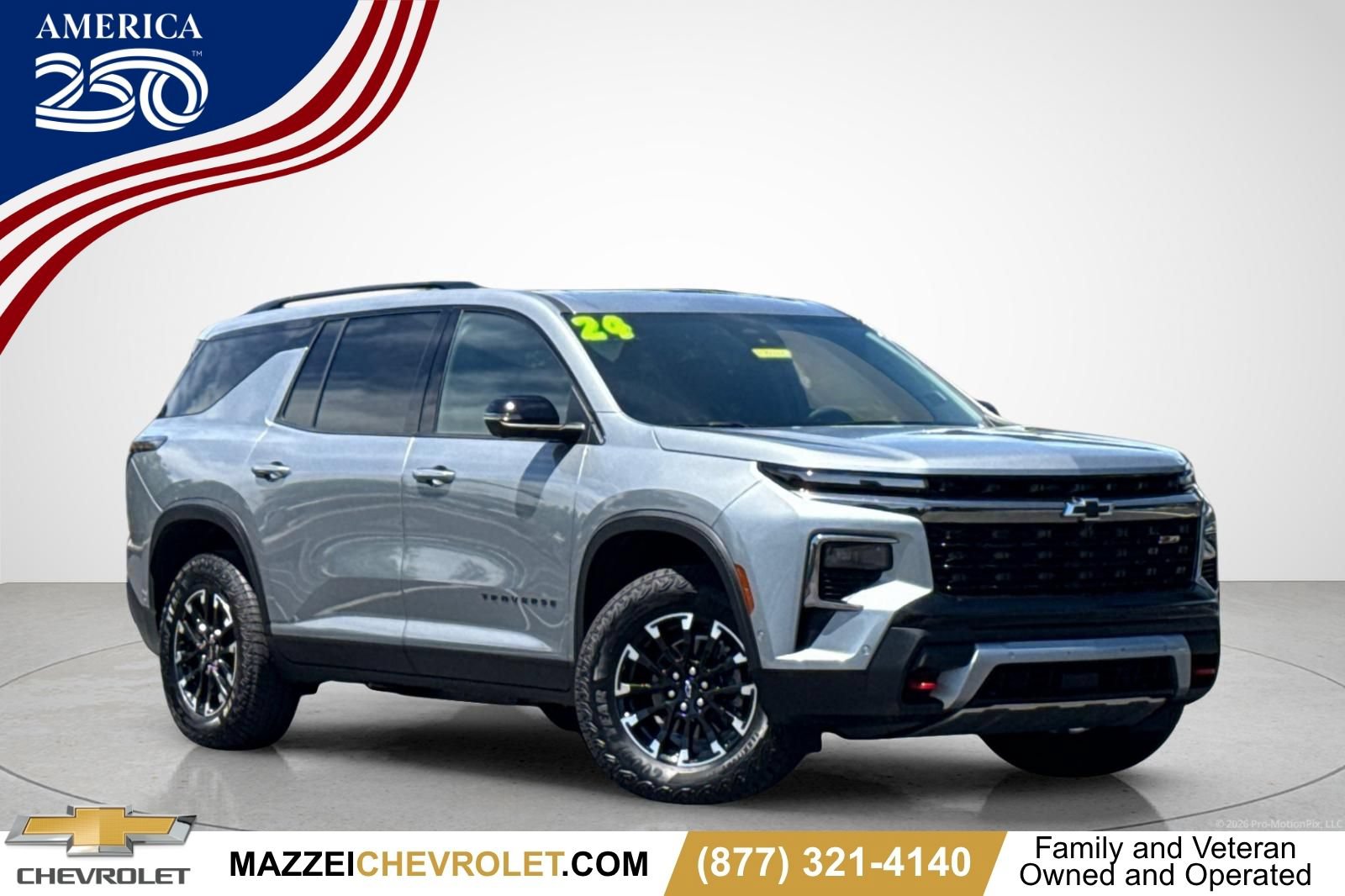 Used 2024 Chevrolet Traverse Z71 w/ Enhanced Driving Package AWD/4WD image 1