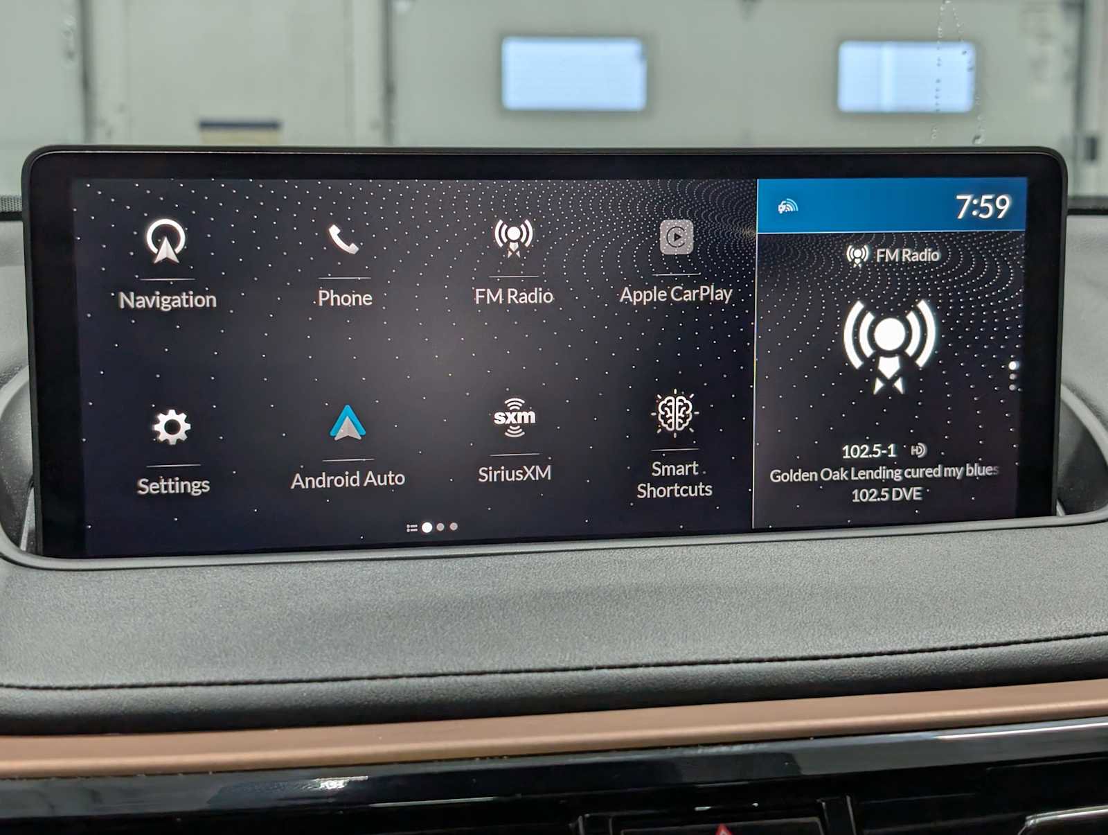 Certified 2023 Acura MDX SH-AWD w/ Technology Package image 32