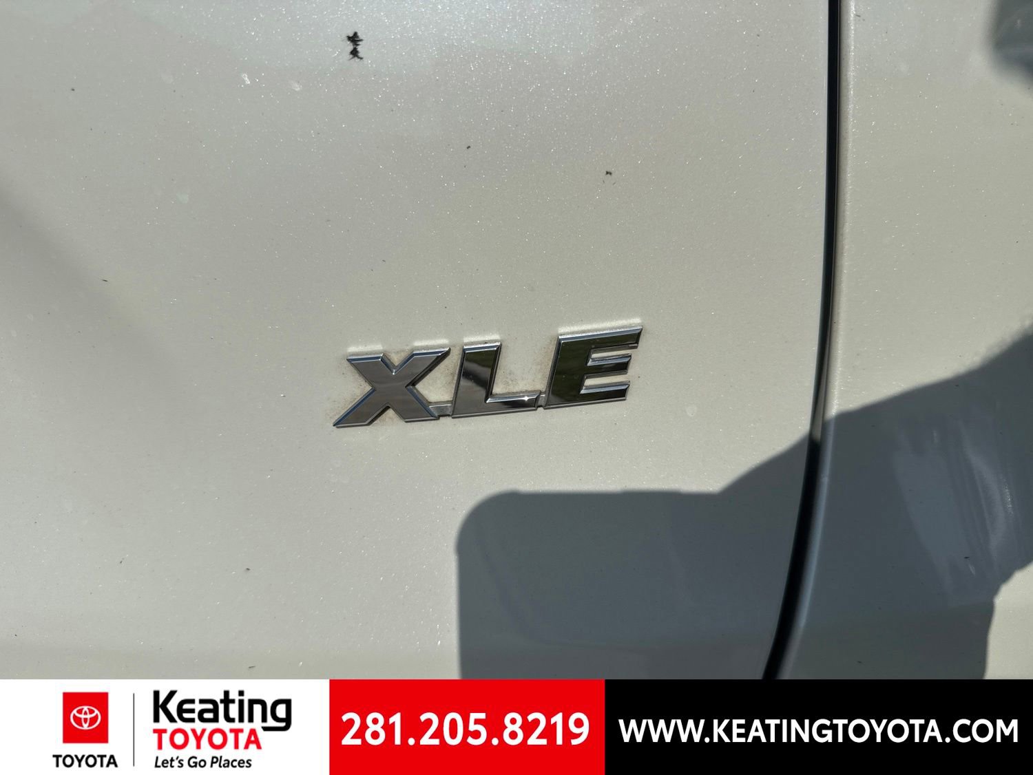 Used 2021 Toyota RAV4 XLE Premium FWD image 10