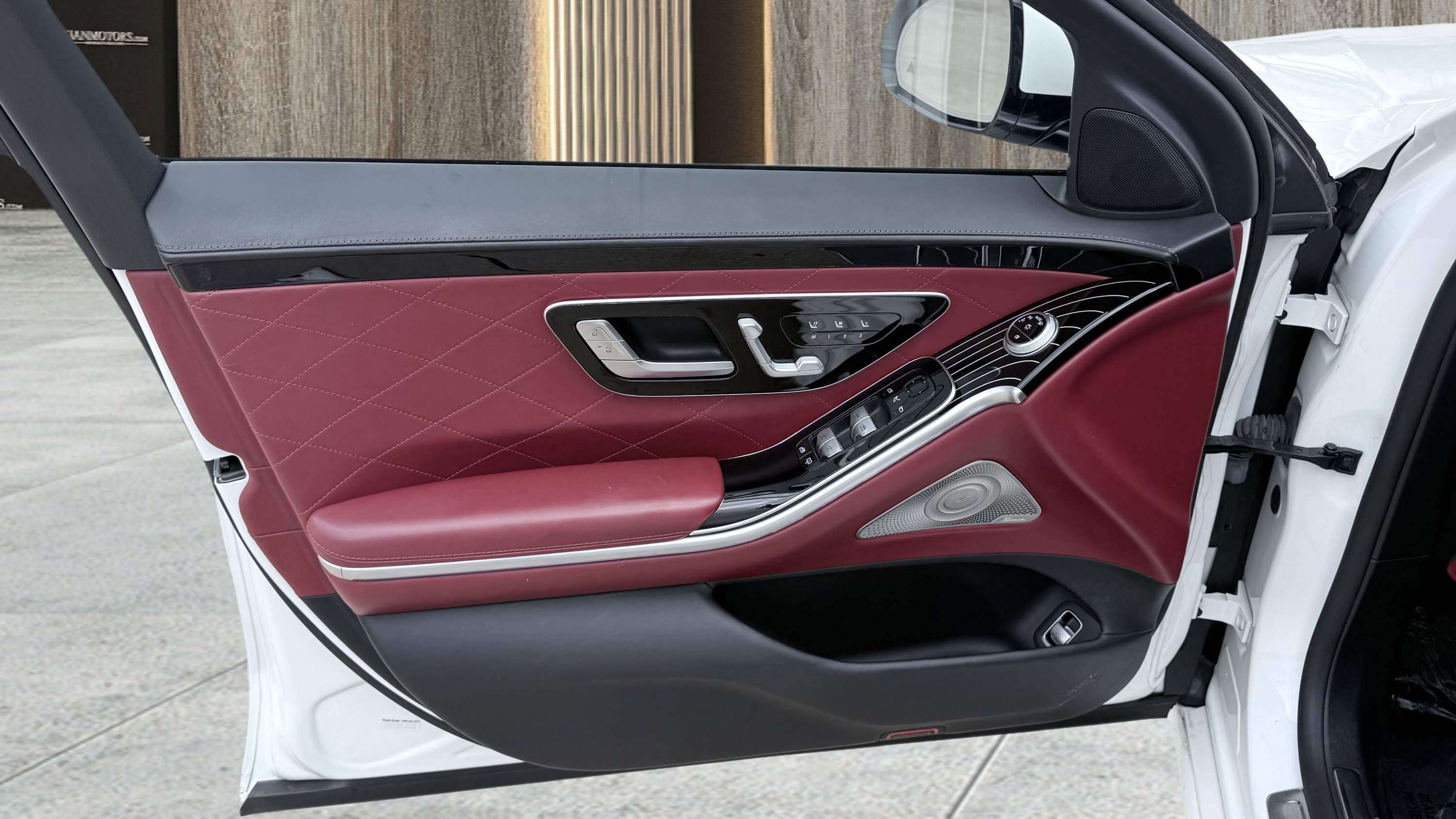 Used 2021 Mercedes-Benz S 580 4MATIC Sedan image 24