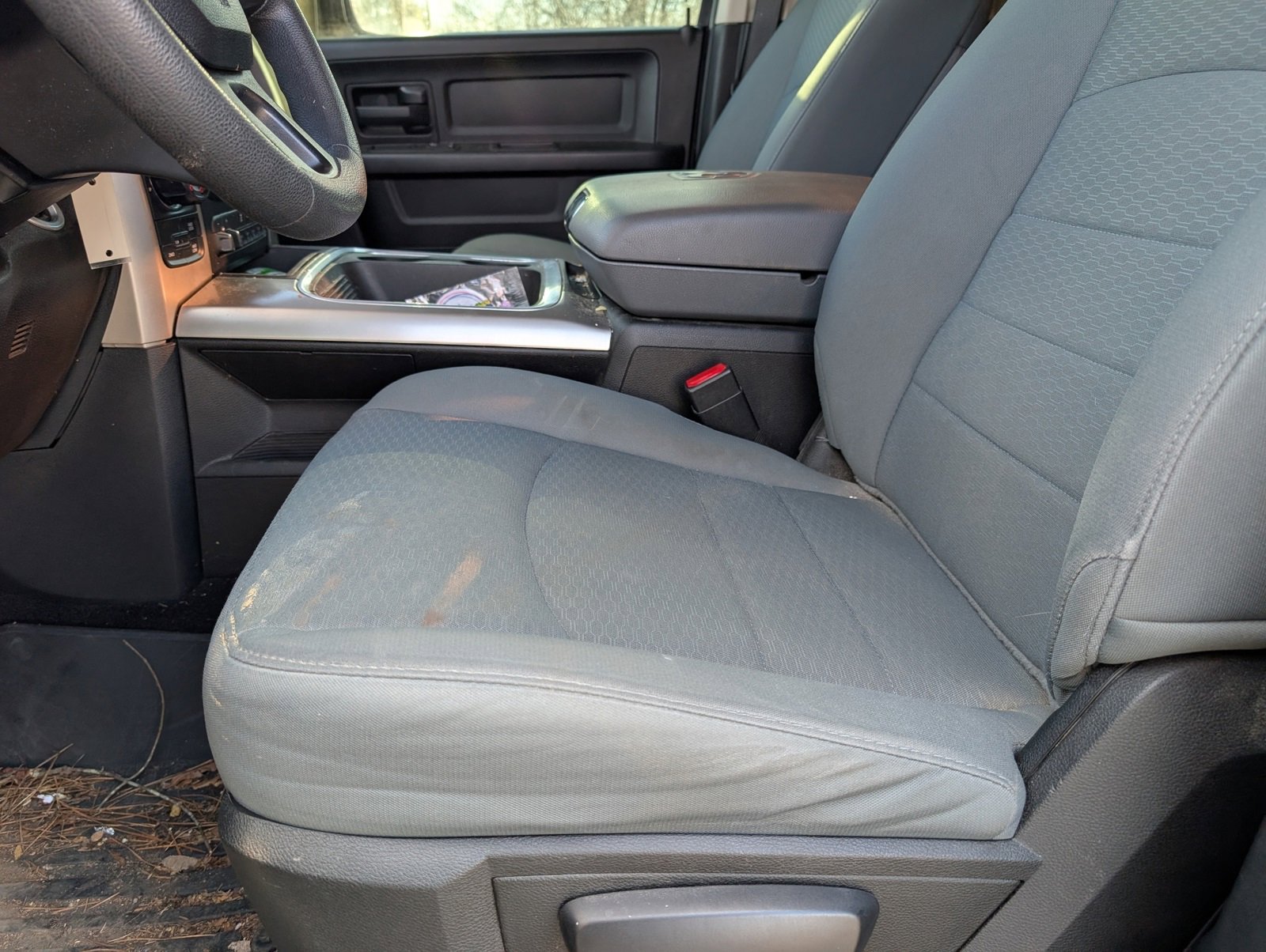 Used 2018 RAM 1500 Express w/ Black Ram 1500 Express Group image 6