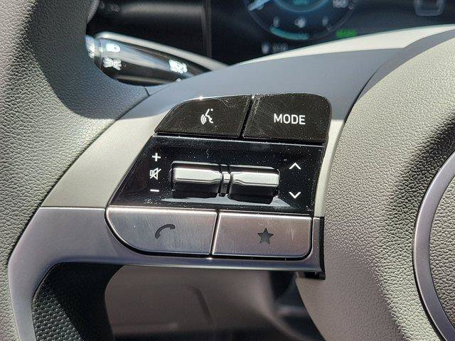 Used 2024 Hyundai Elantra Blue FWD image 26