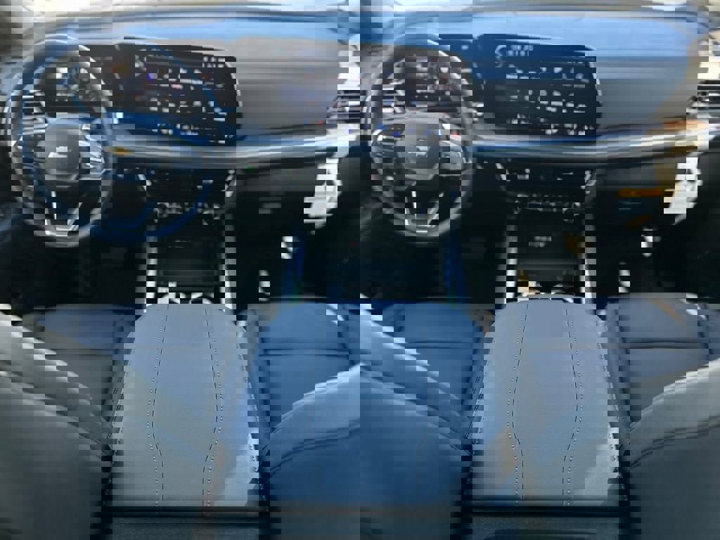 New 2026 Chevrolet Suburban LT w/ Comfort Package image 3